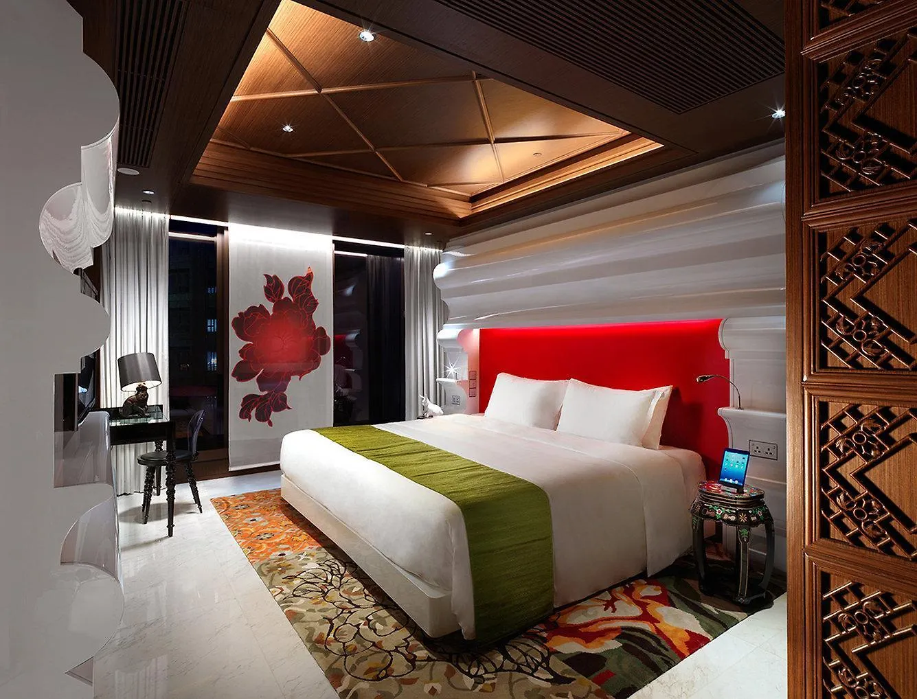 Mira Moon Hotel Hong Kong 5*,  China