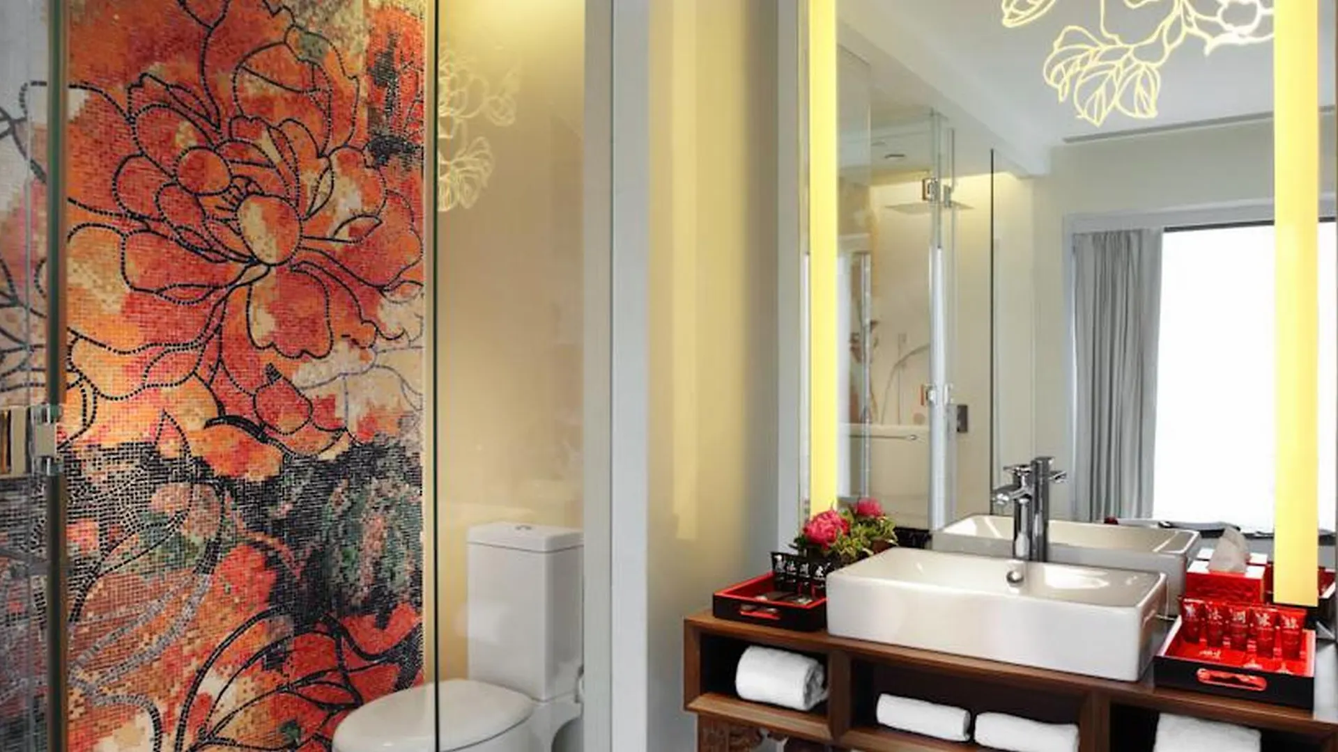Mira Moon Hotel Hong Kong