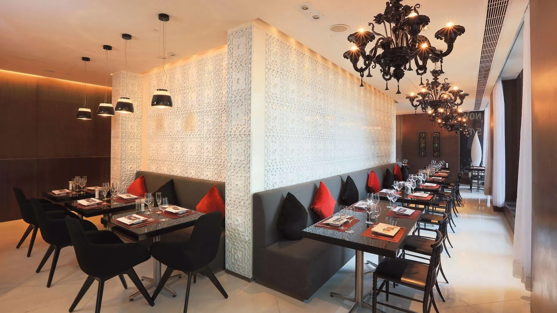 Mira Moon Hotel Hong Kong